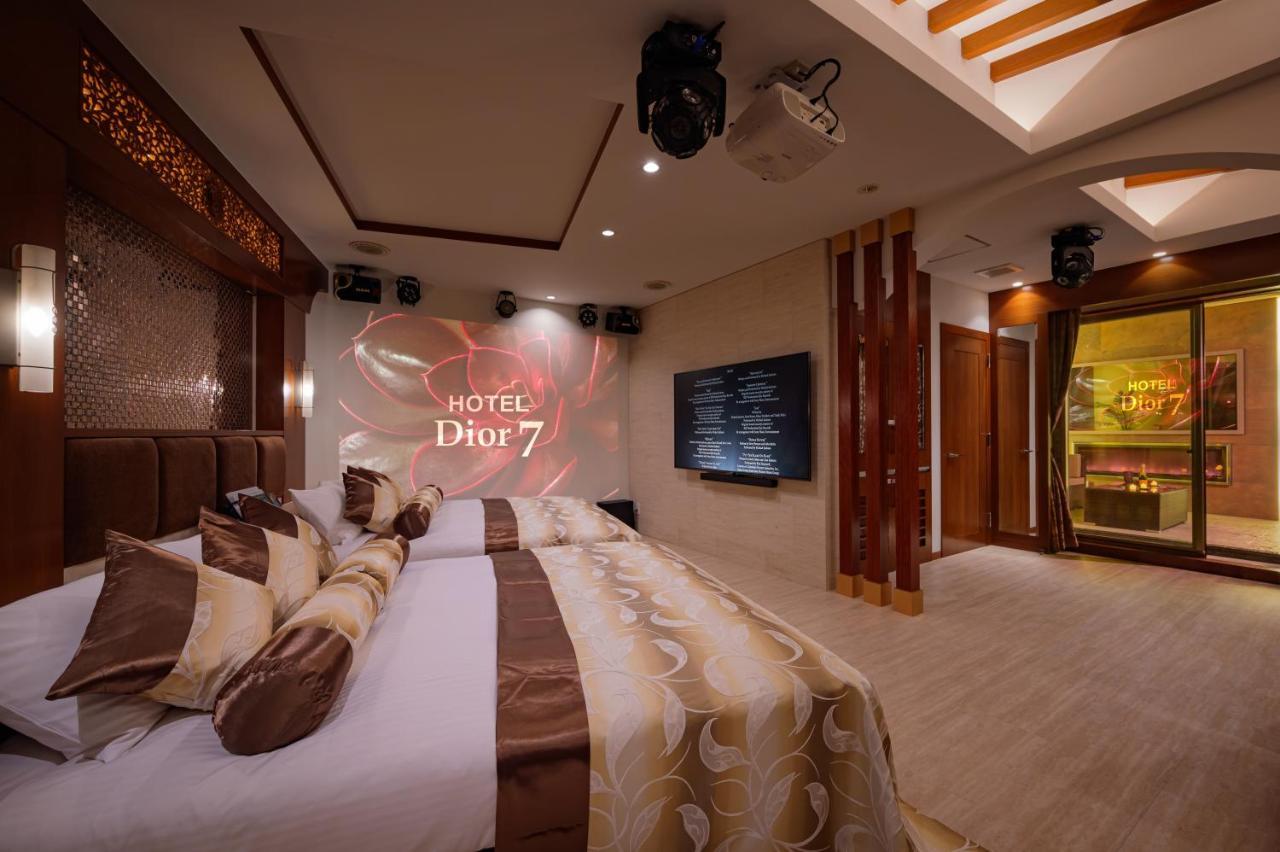Hotel Dior7つくば Tsuchiura Exteriör bild